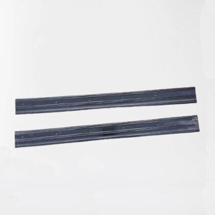 Rear double door floor batten for daily 4x4 4x2 – product image 1 | SUONAMA