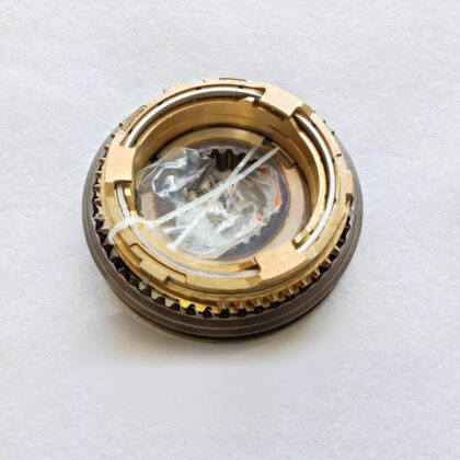 Metal synchronizer assembly with outer gear ring and inner hub, small fasteners