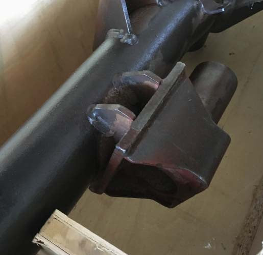 Rear axle drive flange with housing joint and mounting hardware