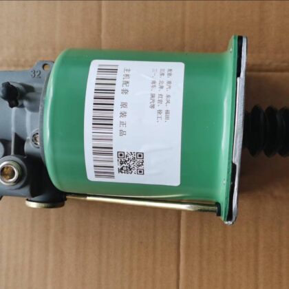Clutch slave cylinder 5801315988, green housing with metal push rod and hose