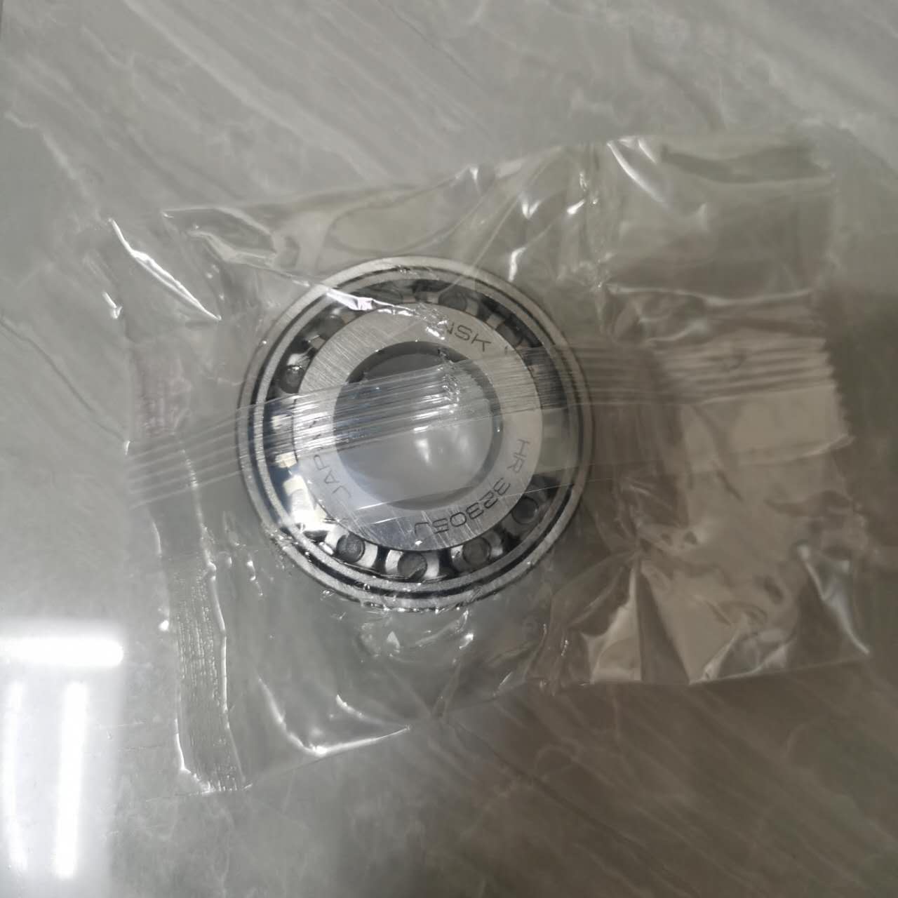 Intermediate shaft support bearing 2992590 for daily 2840.6 gearbox – product image 2 | SUONAMA