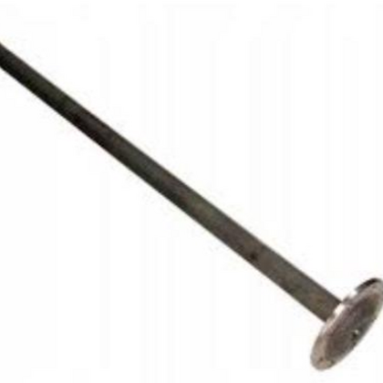 Rear driveshaft with universal joint yoke, long steel shaft and end flange
