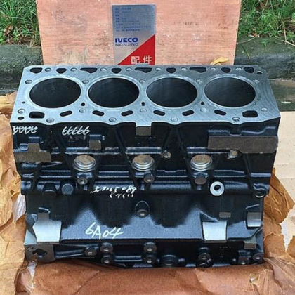 Cylinder block 99443725 99477104 for daily 4x4 4x2 2.8L engine – product image 1 | SUONAMA